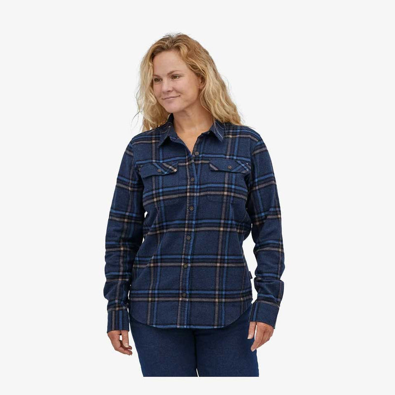 Load image into Gallery viewer, Patagonia Womens Long Sleeve Organic Cotton Midweight Fjord Flannel Shirt
