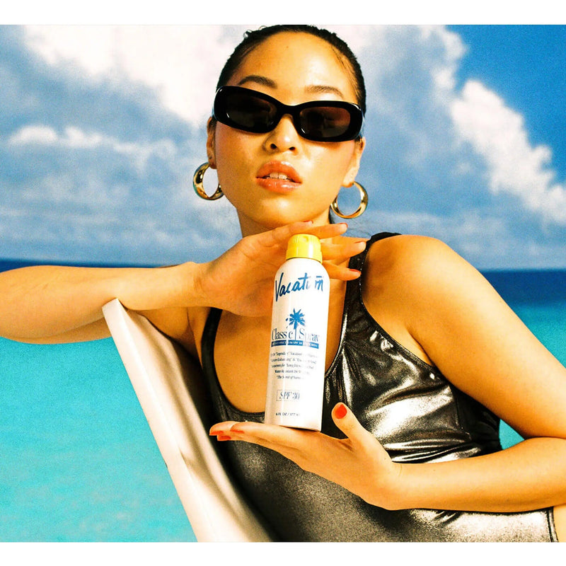 Load image into Gallery viewer, Vacation Classic Spray SPF 30 Sunscreen