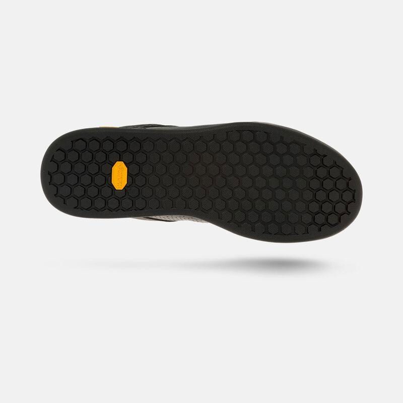 Load image into Gallery viewer, Giro Riddance Flat Pedal Cycling Shoe - Men's
