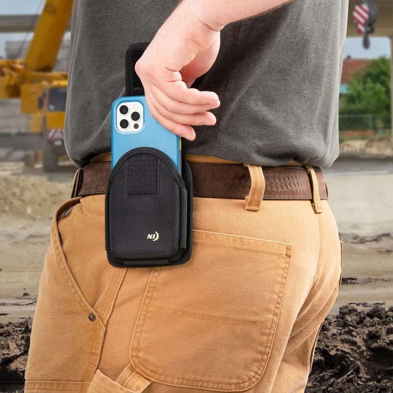 Load image into Gallery viewer, Nite Ize Clip Case Hardshell Universal Rugged Holster