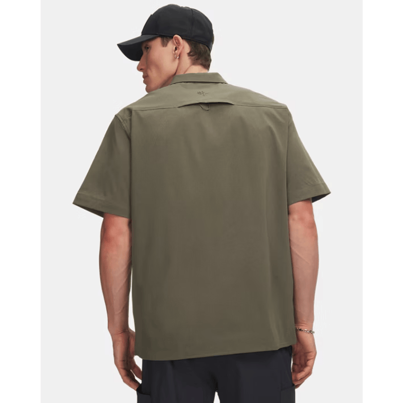 Load image into Gallery viewer, Under Armour Explor Airvent Woven Men's Short Sleeve