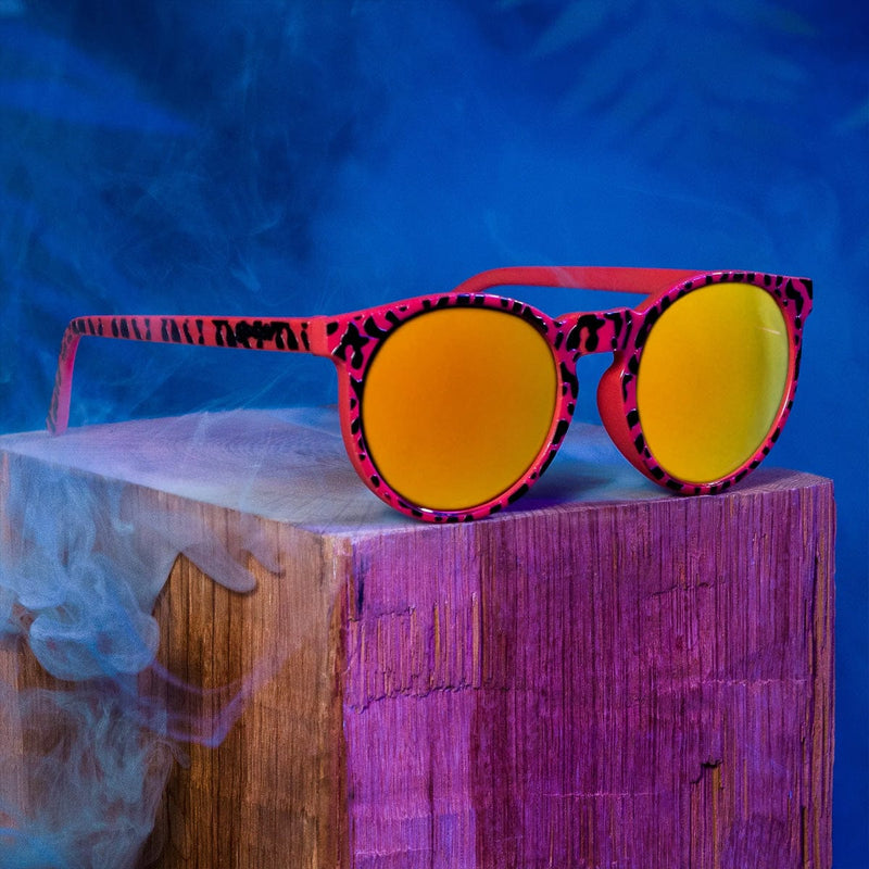 Load image into Gallery viewer, goodr Circle G Sunglasses - Tadpole Dancing