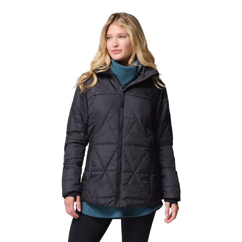 Load image into Gallery viewer, Woman wearing a black quilted jacket on a white background