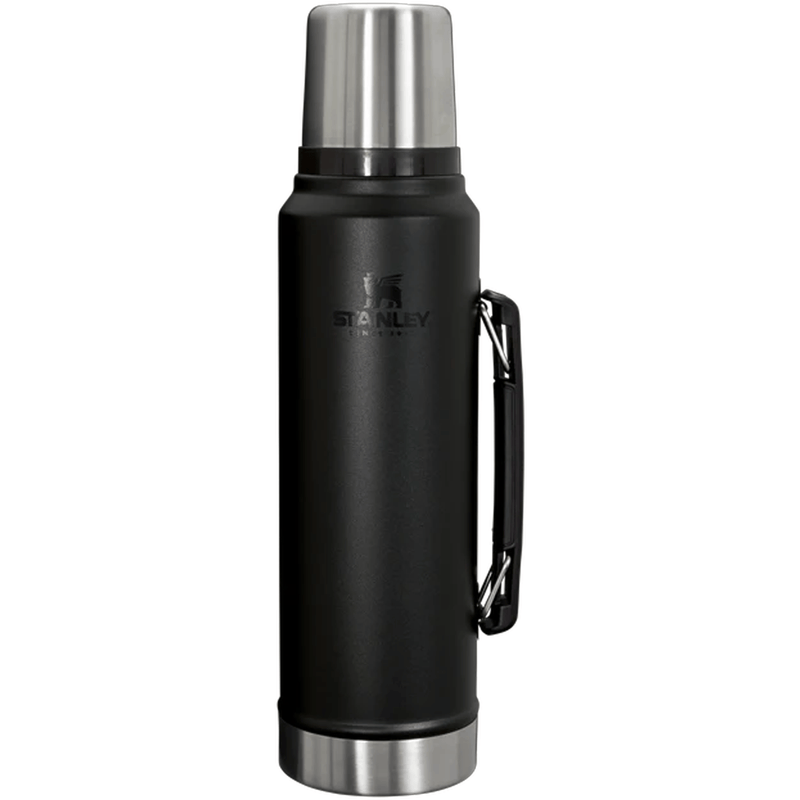 Load image into Gallery viewer, Stanley Classic Legendary Bottle 1.1 Quart