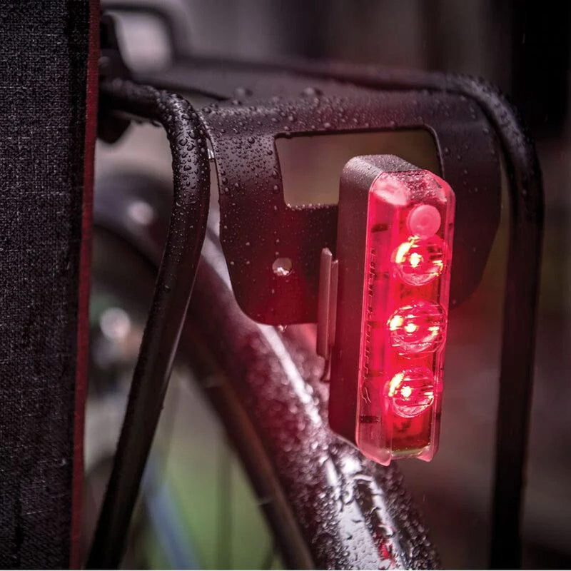 Load image into Gallery viewer, Blackburn Dayblazer 120 Rear Cycling Light