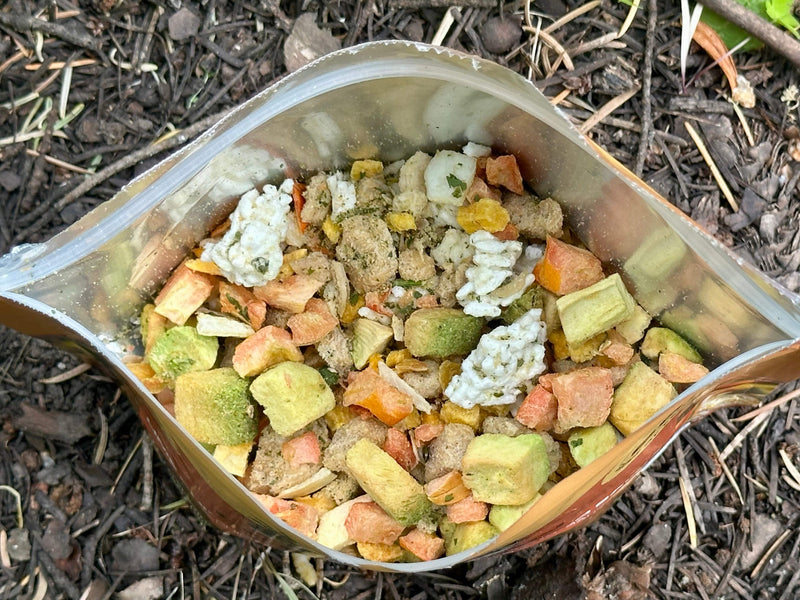 Load image into Gallery viewer, FOUNDATION Outdoors Lime Chicken with Avocado, Mango Salsa Meal

