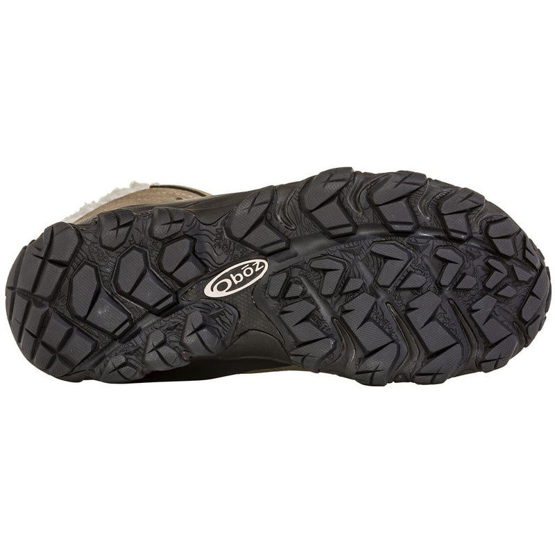 Load image into Gallery viewer, Close-up of a shoe sole with a brand logo on a white background
