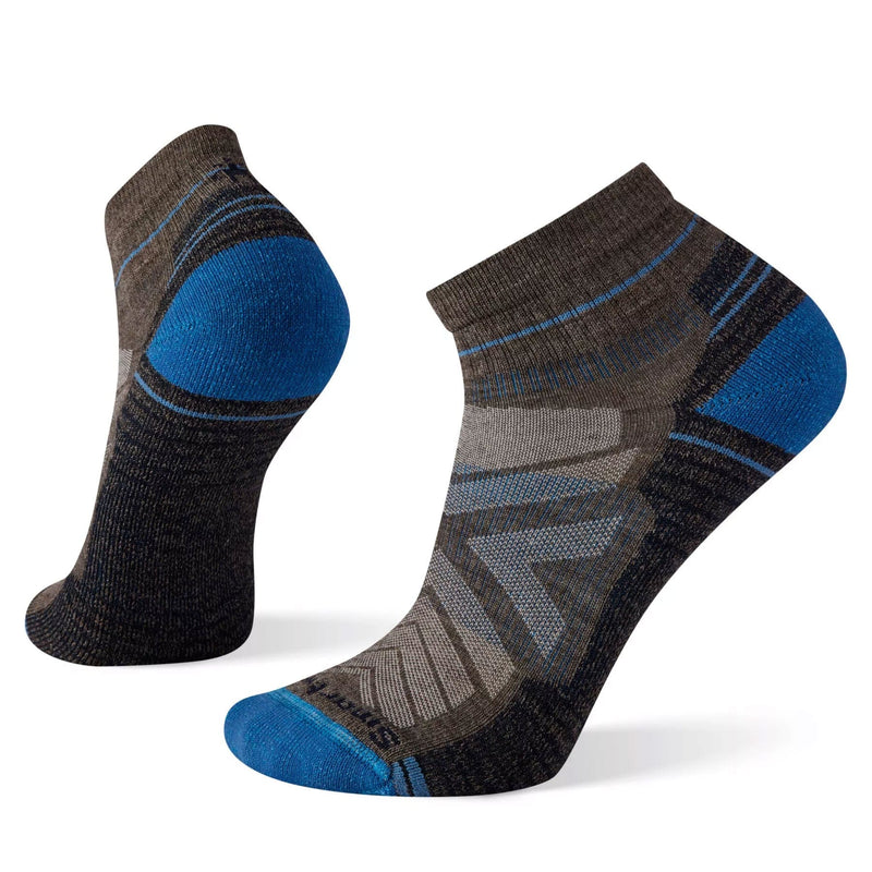 Load image into Gallery viewer, SmartWool Performance Hike Light Cushion Ankle Socks - Men's
