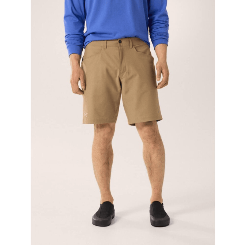 Load image into Gallery viewer, Person wearing beige shorts and a blue sweatshirt on a white background

