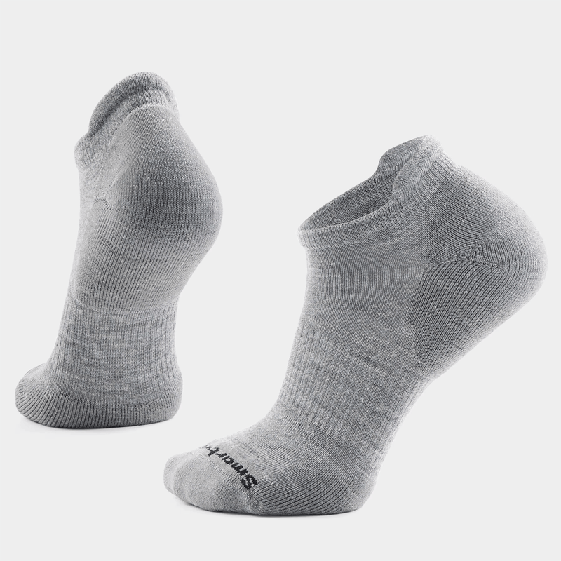 Load image into Gallery viewer, Smartwool Everyday Athletic Low Ankle Socks
