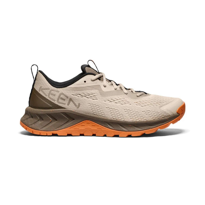 Load image into Gallery viewer, A pair of Keen men's Versacore Speed athletic shoes, featuring a black mesh upper with white accents and a non-marking rubber outsole.
