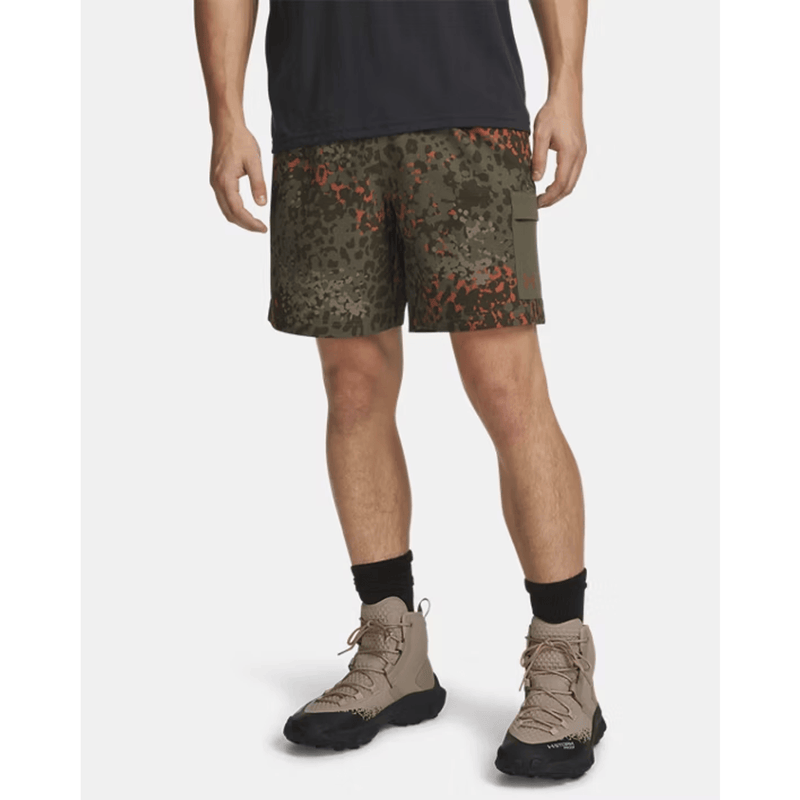 Load image into Gallery viewer, Under Armour Outdoor Hybrid Men's Shorts
