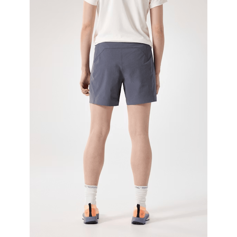 Load image into Gallery viewer, Person wearing gray shorts on a white background
