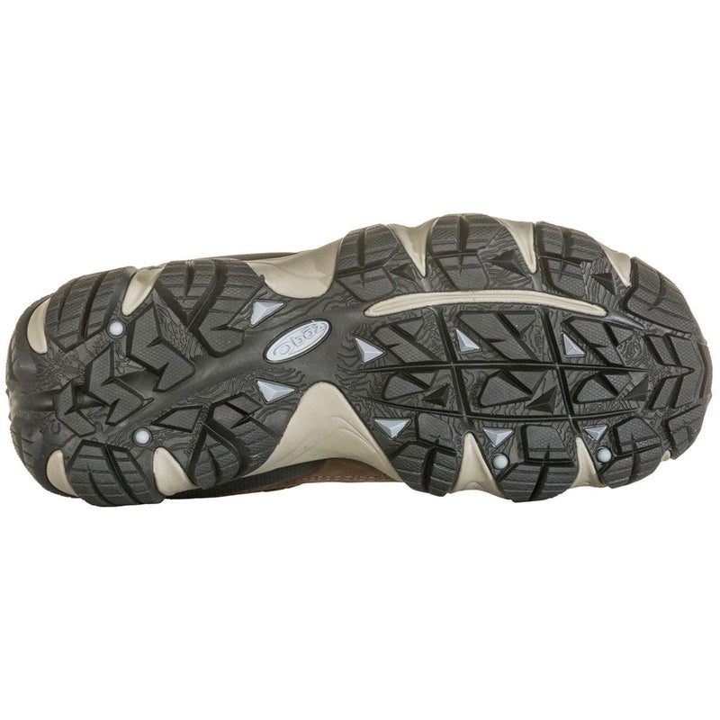 Load image into Gallery viewer, Close-up of a hiking shoe sole with brand logo on a white background
