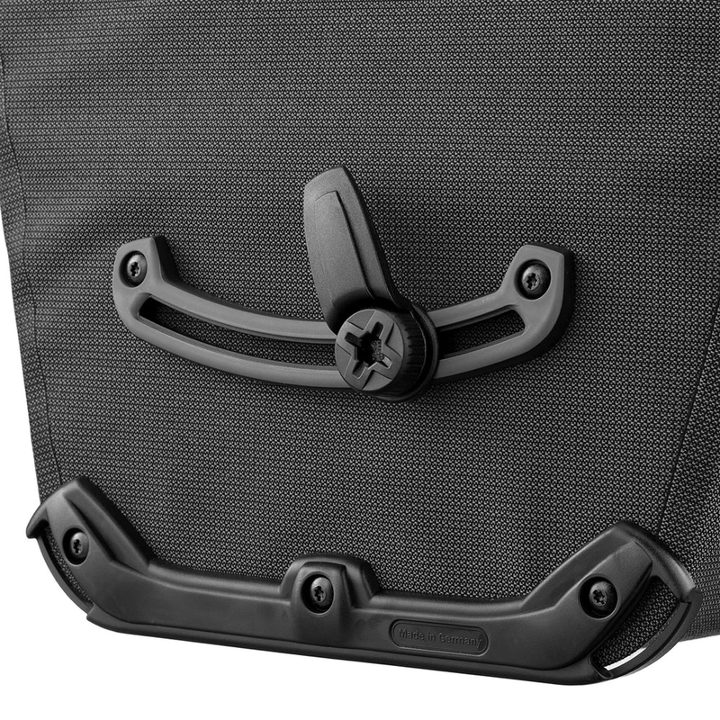 Load image into Gallery viewer, Ortlieb Back-Roller Urban Single Pannier
