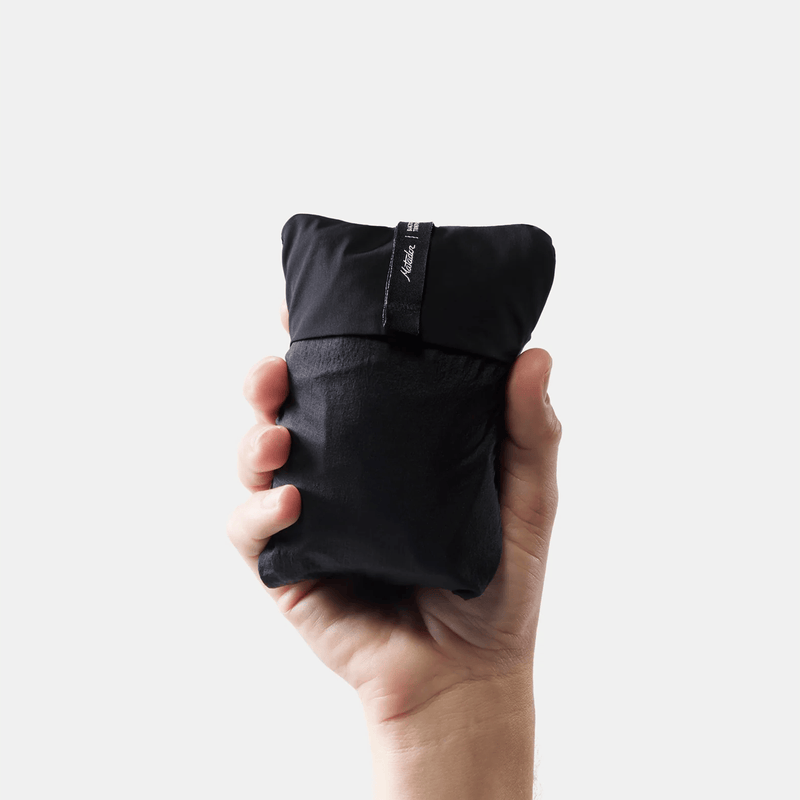 Load image into Gallery viewer, Blackout Travel Pillow
