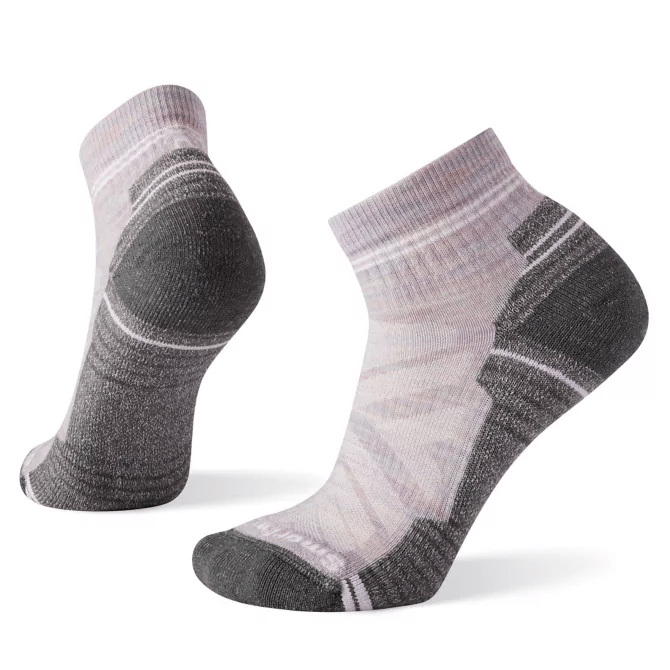 Load image into Gallery viewer, SmartWool Women's Hike Light Cushion Ankle Socks
