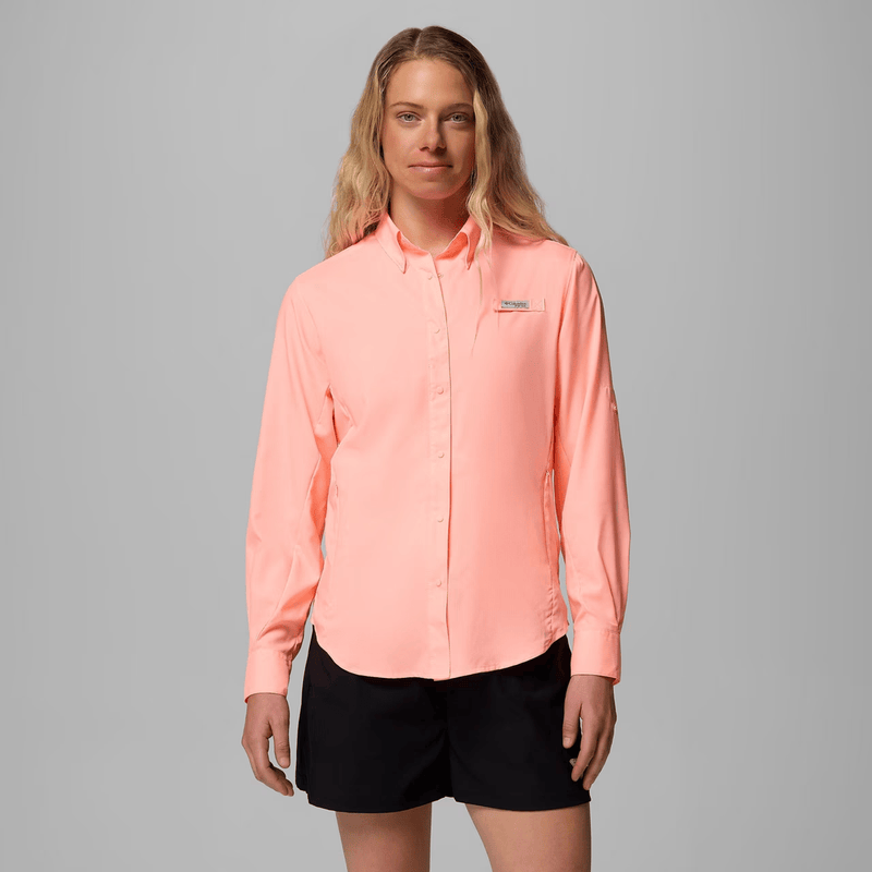 Load image into Gallery viewer, Woman wearing a pink long-sleeve shirt with a logo on a gray background
