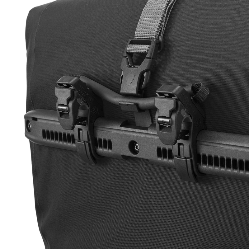 Load image into Gallery viewer, Ortlieb Back-Roller Plus Single Pannier
