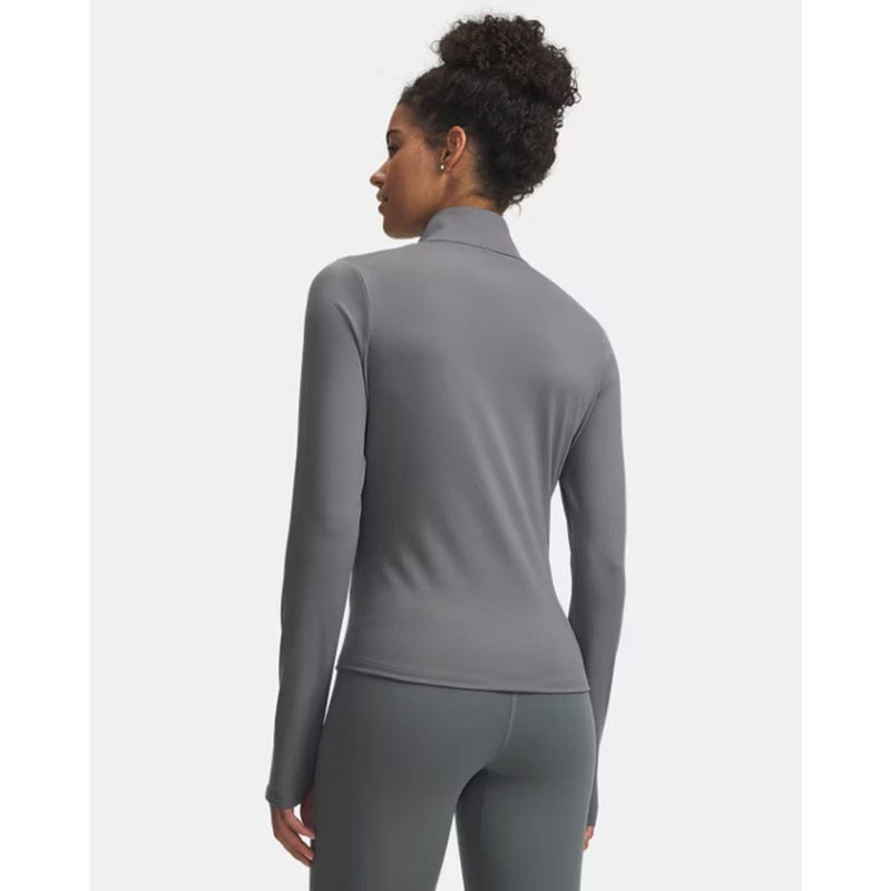 Load image into Gallery viewer, Person wearing a gray long-sleeve athletic top and leggings on a white background
