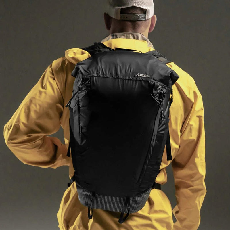 Load image into Gallery viewer, Matador Freerain22 Waterproof Packable Backpack
