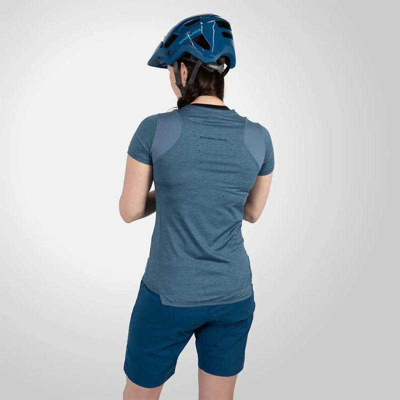 Load image into Gallery viewer, Endura Women's SingleTrack S/S Jersey
