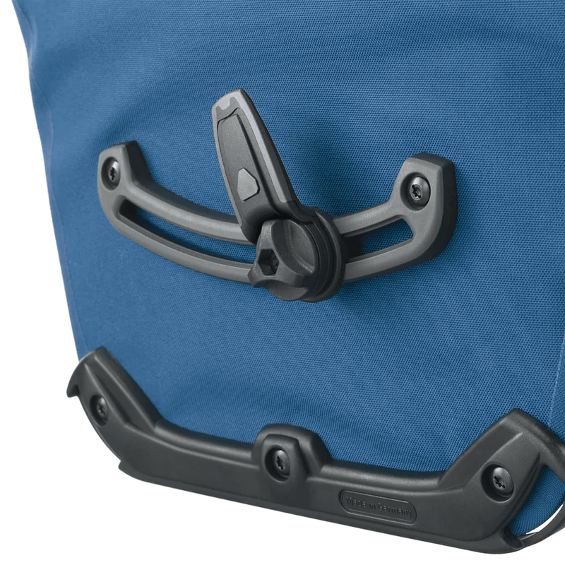 Load image into Gallery viewer, Ortlieb Back-Roller Plus Single Pannier
