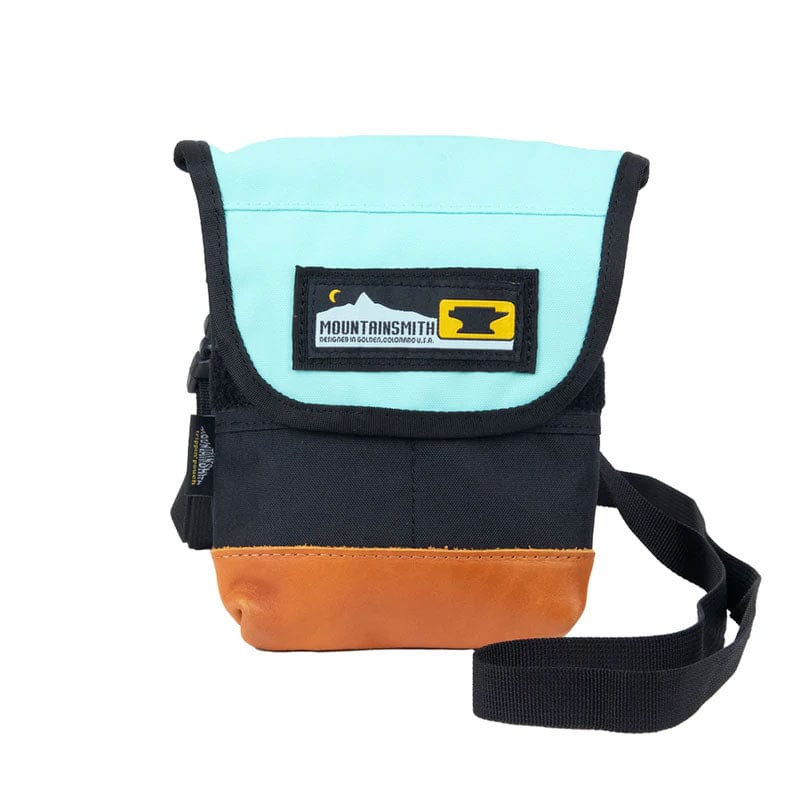 Load image into Gallery viewer, Mountainsmith Trippin Pouch
