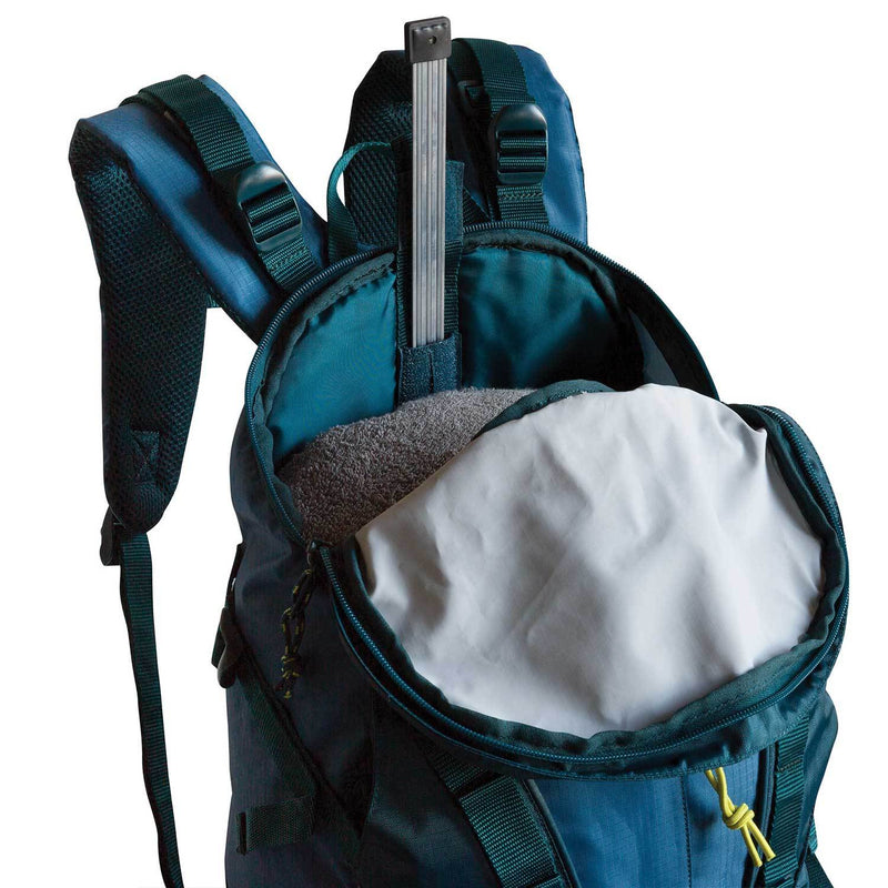 Load image into Gallery viewer, Outdoor Products Skyline 9.0 Internal Frame Pack
